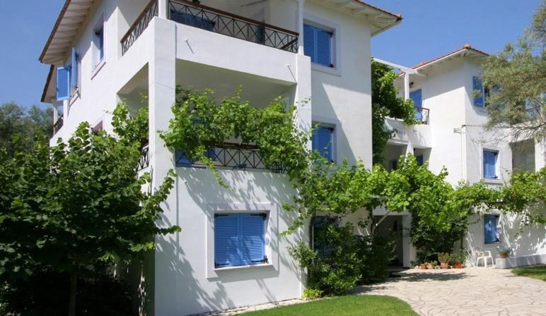 Armonia Apartments Vasilikí Dış mekan fotoğraf